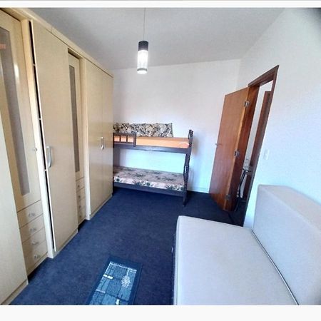 Apartamento Aconchegante Na Enseada Гуаружа Екстер'єр фото